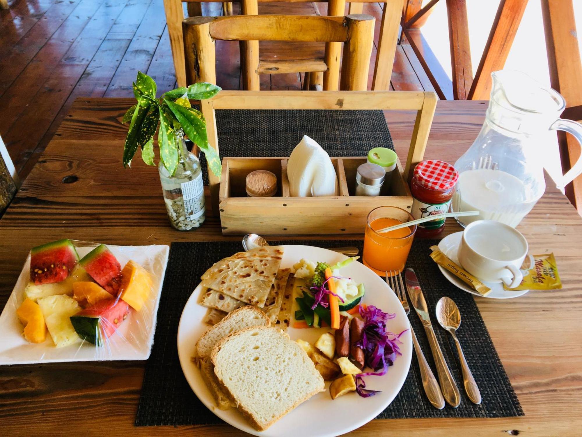 Uhuru House And Restaurant Nungwi Εξωτερικό φωτογραφία
